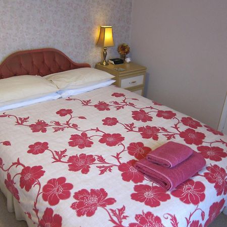 Black Swan Guest House Marton  Esterno foto