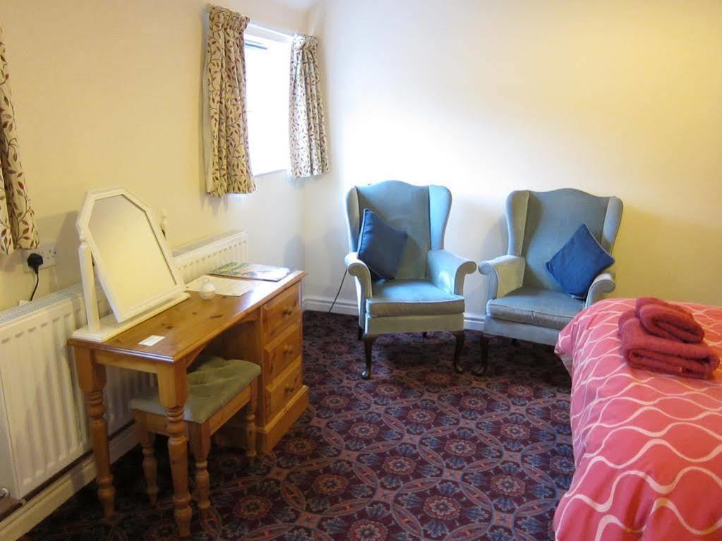 Black Swan Guest House Marton  Esterno foto